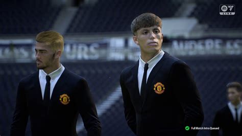 Manchester United v Tottenham Hotspur .